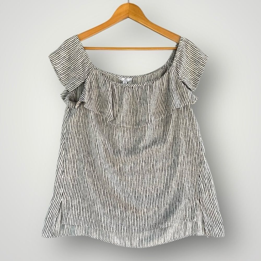 🎉5 for $45 🎉H by Halston top blouse size L